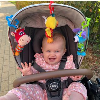 Trinkle Trio rangle*  