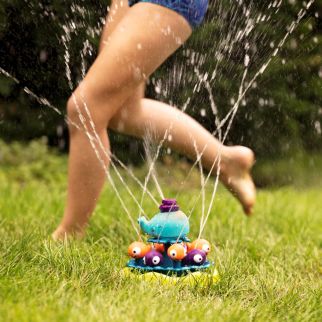 Whirly Whale Sprinkler