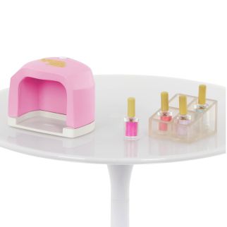 OG Frisørtilbehør, Negle