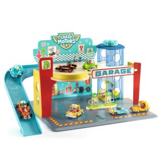 Crazy Motors, Garage