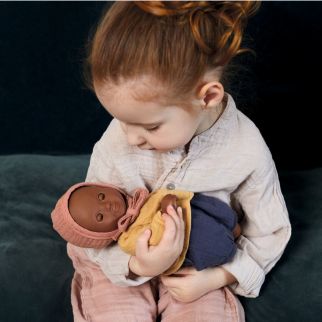 Pomea, Dukke - Mimosa