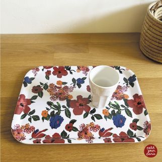 Hibiscus bakke i træ