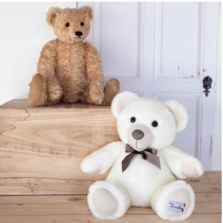 Mailou Bjørn Couture, Hvid 35 cm